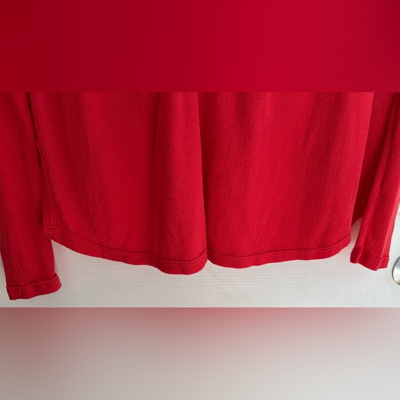 Free People Women’s Red Lola Blouse, Size XS (oversized) Like new - Picture 6 of 8